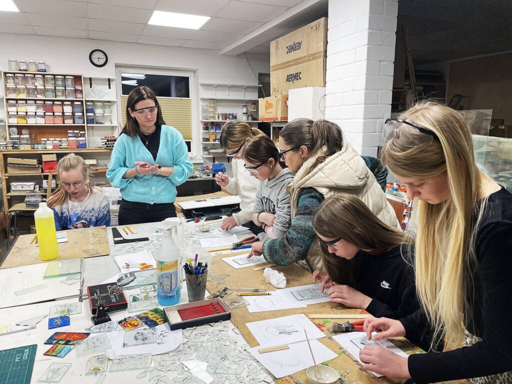 Stikla kausēšanas nodarbība Līvānos5